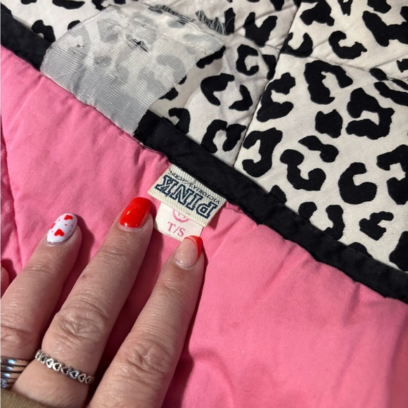 PINK RARE, VINTAGE COMFORTER - Picture 3 of 6